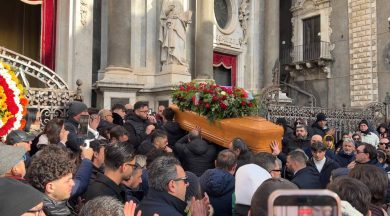 VIDEO | Orazio Russo, l’addio della sua Catania tra il Massimino e piazza Duomo