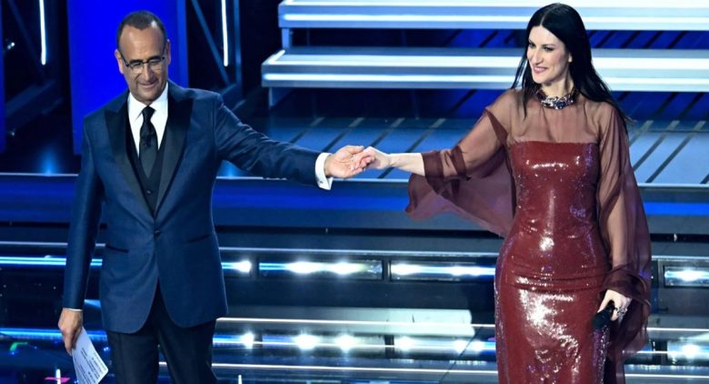 Sanremo 2026, la finale in diretta: la scaletta, le esibizioni e la classifica