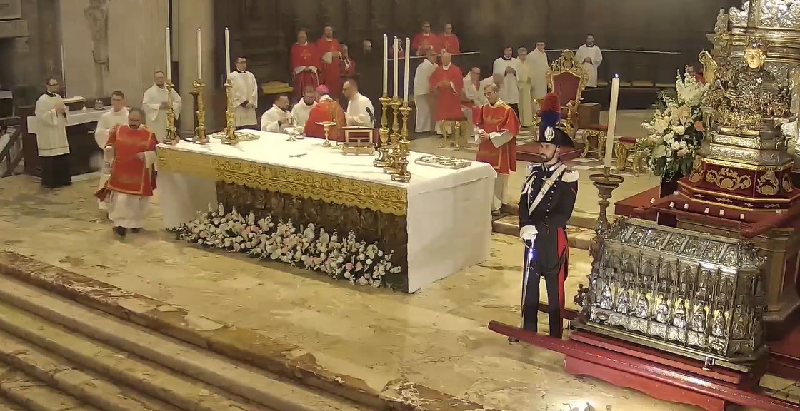 Messa in corso prima dell'inizio del giro interno di Sant'Agata - diretta Arcidiocesi