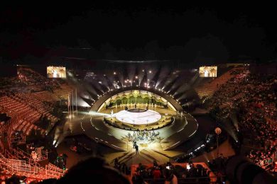 LIVE | Olimpiadi Milano Cortina 2026, Spenti i bracieri. Il presidente del Cio dichiara chiusi i Giochi: “Ci vediamo nel 2030”