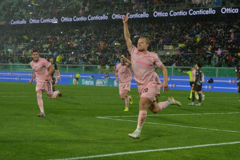 Il Palermo vince la battaglia al Barbera, Empoli battuto 3-2 e rosa (per ora) terzi