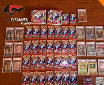 Rubano carte Pokemon e One Piece dal valore di oltre 20mila euro, denunciati