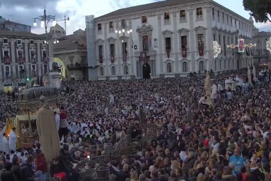 Sant’Agata 2026, il giro interno e il rientro: il viaggio del fercolo e i momenti più emozionanti