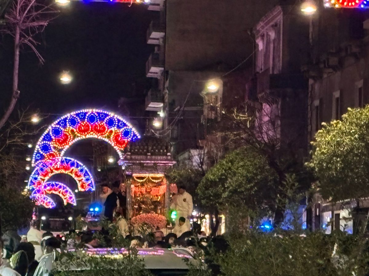 VIDEO | “Semu tutti devoti tutti”, le emozioni del giro esterno di Sant’Agata
