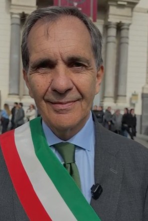 Sindaco Trantino a Catania per la Carrozza del Senato