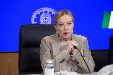 Energia, Meloni a pre-summit Ue: necessario stop temporaneo sistema Ets