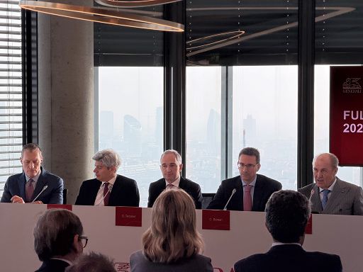 Generali, Donnet ribadisce focus su Asset Management e parla con tutti