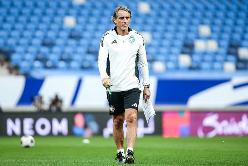 Calcio, Roberto Mancini bloccato, non può rientrare in Qatar