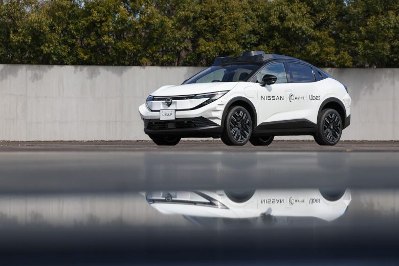 Nissan, Wayve e Uber insieme per lo sviluppo di Robotaxi