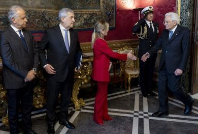 Consiglio difesa: su eventuale utilizzo extra basi Usa serve voto Camere