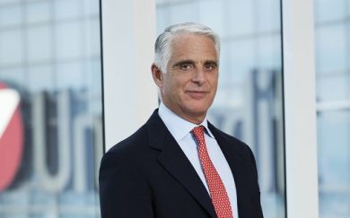 UniCredit, Orcel sfida Berlino e lancia Ops su Commerzbank