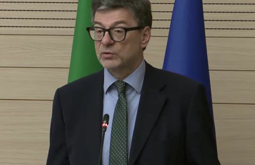 Giorgetti: educazione finanziaria realizza un gioco a somma positiva