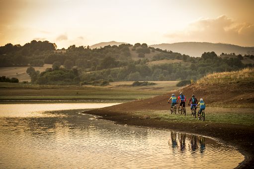 L’outdoor risposta al bisogno innato dell’uomo di natura e spazi aperti