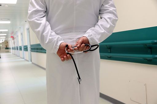 Sanità, indagine FADOI: ospedali sempre meno a misura di anziano