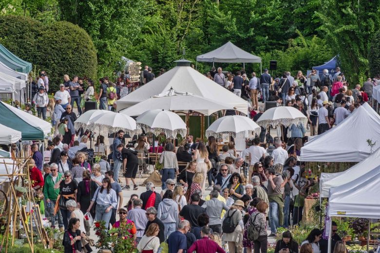 La Reggia di Colorno (Pr) si colora di fiori “Nel segno del giglio”