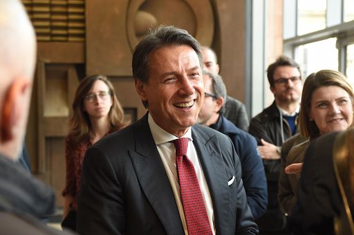Referendum, Conte: ce l’abbiamo fatta! Viva la Costituzione
