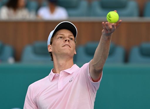 Tennis, Sinner: “Non gioco per i record, contento di aver vinto”