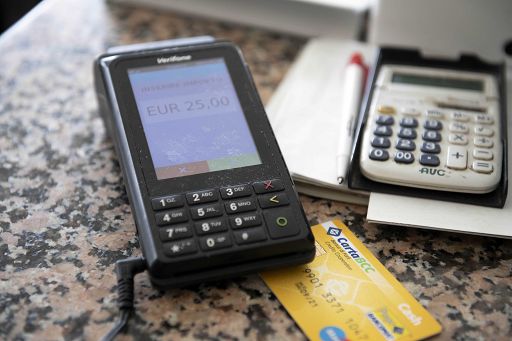 Bankitalia: boom buy now pay later in Italia, ma coinvolge anche fragili