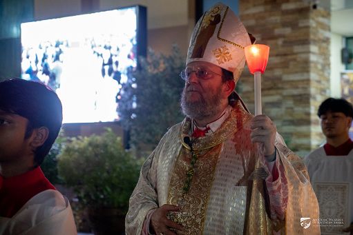 Iran, mons. Martinelli (Sud Arabia): raid continui, difesa molto forte