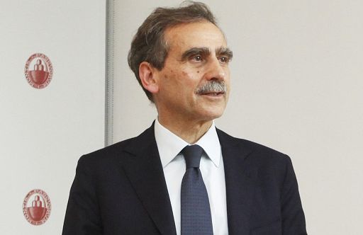 Mps, Cda revoca le deleghe a Lovaglio, sospeso dalle mansioni di DG
