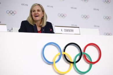 Cio: cambiano le regole, test genetico per le donne alle Olimpiadi