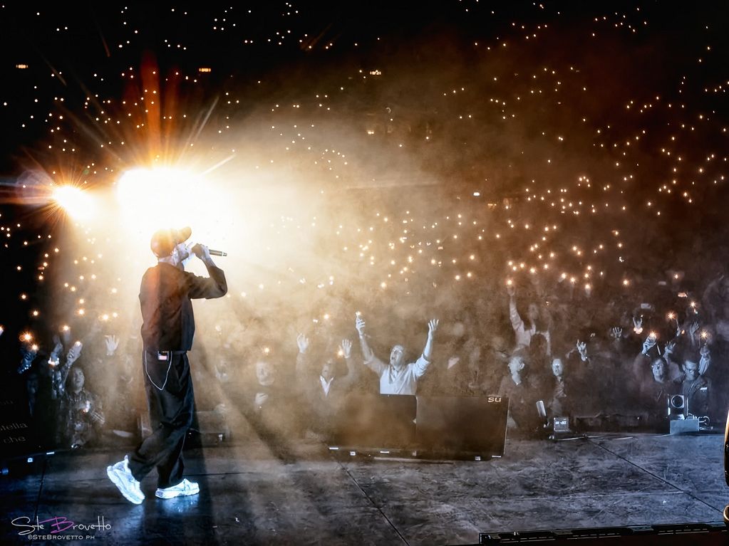 Dopo Sanremo, Raf torna live con Infinito – Estate 2026