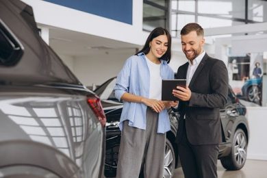 Auto, anche in era digitale concessionario decisivo per l’acquisto