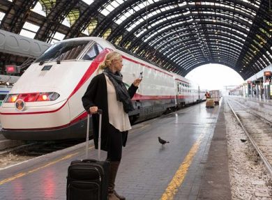 Pasqua, boom dei viaggi in treno tra laghi, mare e Sud