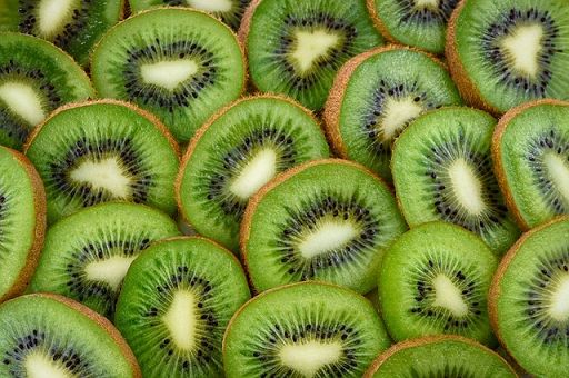 Kiwi verde Dulcis consolida presenza in Gdo e guarda a Nord Europa Kiwi verde Dulcis consolida presenza in Gdo e guarda a Nord Europa