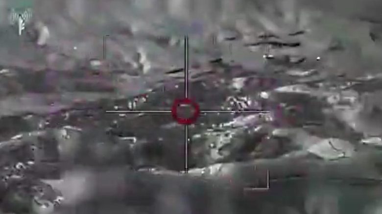 VIDEO | Iran-Israele, duello tra i jet: abbattuto il caccia di Teheran