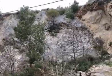 Castellamare del Golfo, cede parete rocciosa: chiusa la strada di accesso al porto