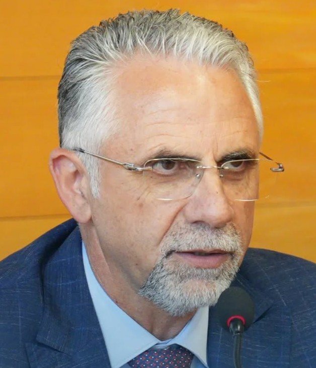 Anche la riforma della dirigenza rischia l’affossamento. Abbate (Dc): “Un grave danno se dovesse naufragare”