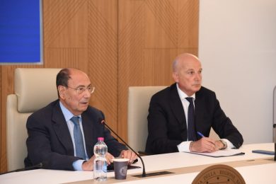 Corruzione e presunti legami col boss Vetro, chi è Salvatore Iacolino