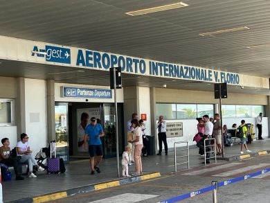 Trapani, nuove rotte per aumentare il turismo: 21 milioni per il piano di rilancio dell’aeroporto Birgi