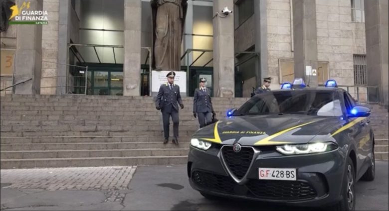 Mafia, operazione “Oleandro”: maxi sequestro da 10,8 milioni di euro a “U Ciuraru”, esponente del clan Santapaola-Ercolano