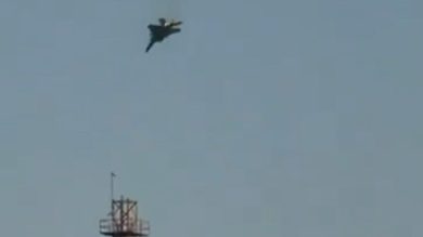 VIDEO | Tre caccia militari Usa precipitano in Kuwait: “Incidente di fuoco amico”