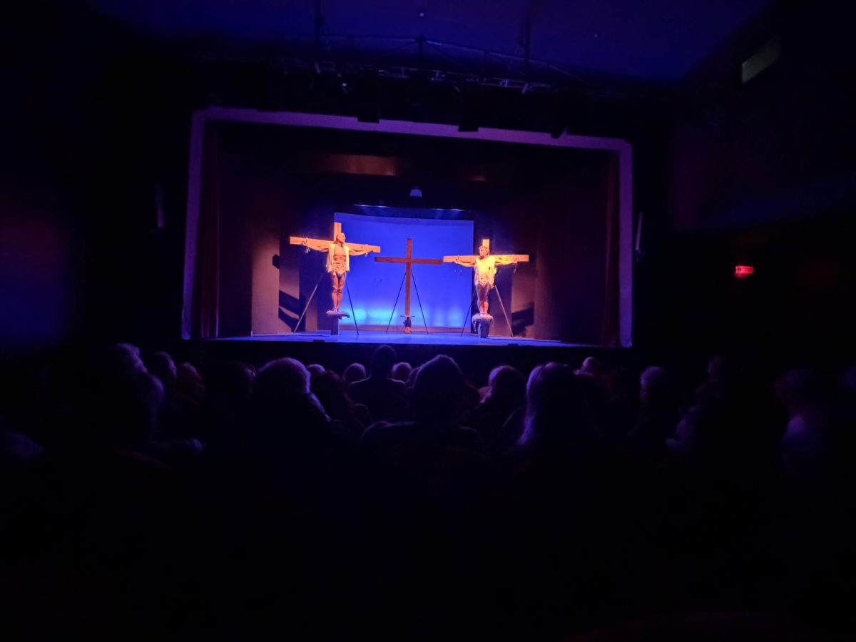 “L’alba del terzo millennio”: l’indifferenza che diventa amicizia tra i due protagonisti Puglia e Coltraro