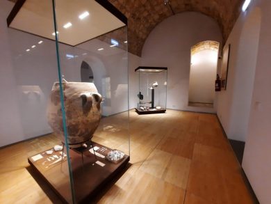 Museo civico archeologico di Noto: viaggio tra archeologia, medioevo, barocco e tradizioni marinare