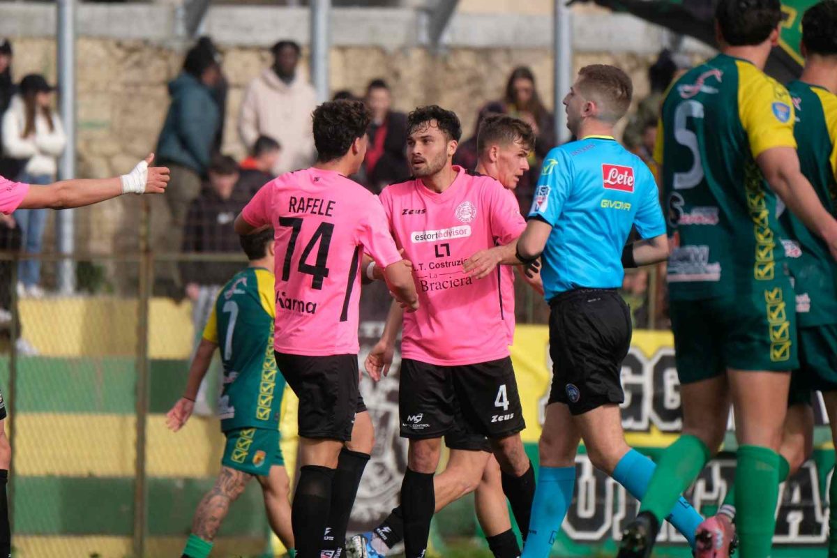 Serie D, Athletic  Club Palermo da urlo: blitz a Enna e primo posto in classifica