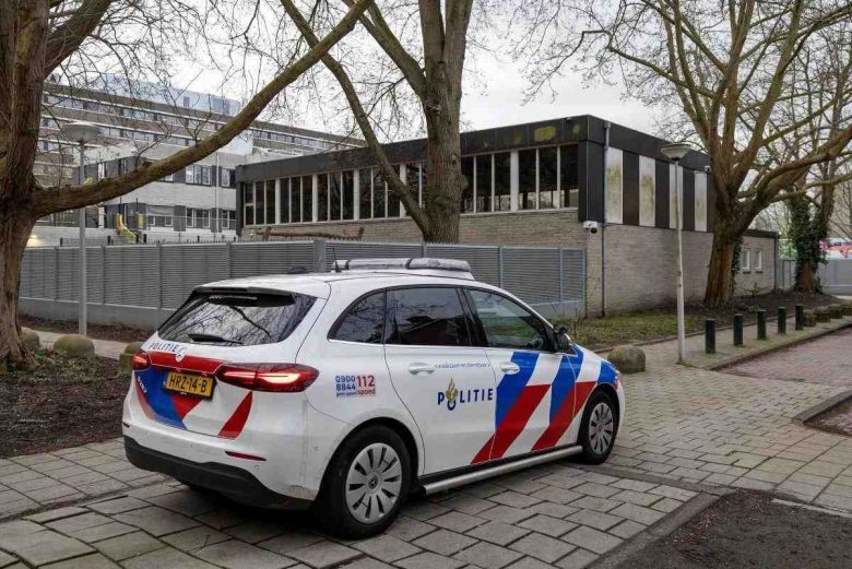 Esplosione in scuola ebraica ad Amsterdam, si indaga su un attacco mirato