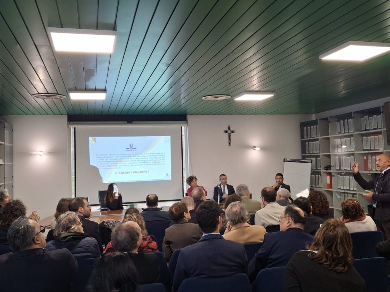 Sanità, a Palermo presentata “Fibrocare”: piattaforma per la cura e diagnosi della fibromialgia