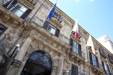 Consulenza a società romana per la campagna sui rifiuti: chi c’è dietro la commessa dell’Assessorato regionale