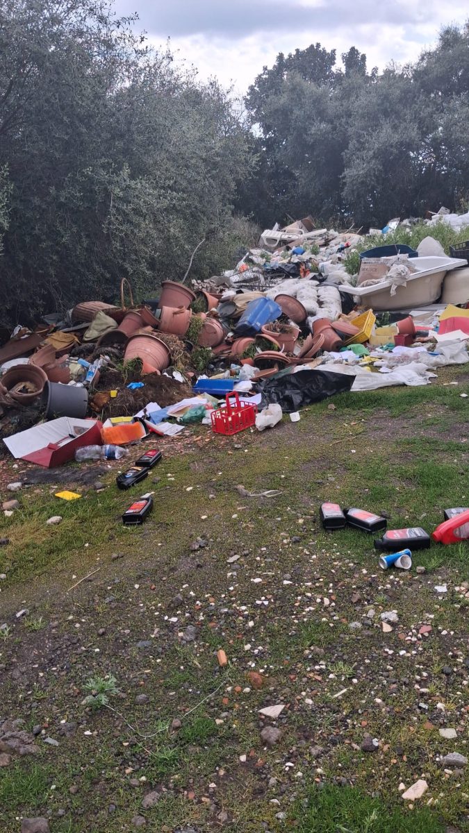 Blitz ambientale a Catania: sequestrate tre discariche abusive, ci sono denunciati