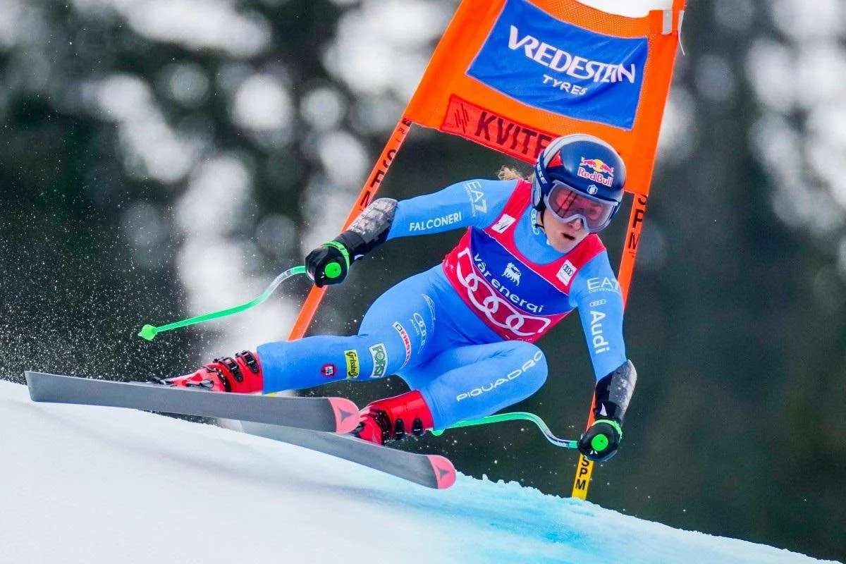 Sci, Sofia Goggia domina in Norvegia e vince la Coppa del Mondo di SuperG Sci, Sofia Goggia domina in Norvegia e vince la Coppa del Mondo di SuperG