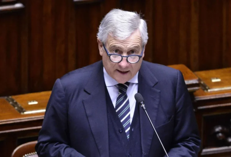Tajani e Crosetto in Parlamento su Iran: “Nessuno è stato informato dell’attacco di Usa e Israele”
