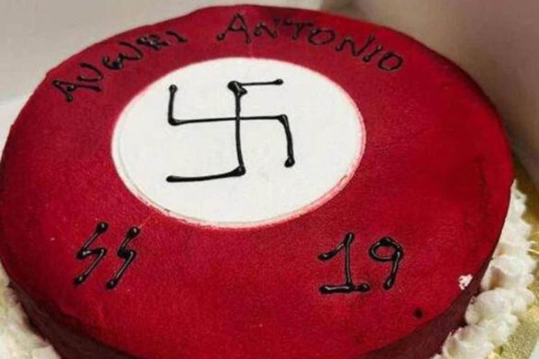 Torta di compleanno con svastica e simbolo SS, un 19enne nel caos: la pasticceria si scusa