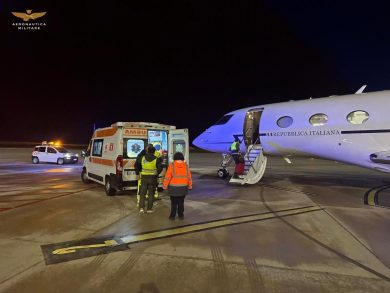 Uomo di 70 anni in pericolo di vita, volo dell’Aeronautica Militare lo trasporta da Pantelleria a Trapani
