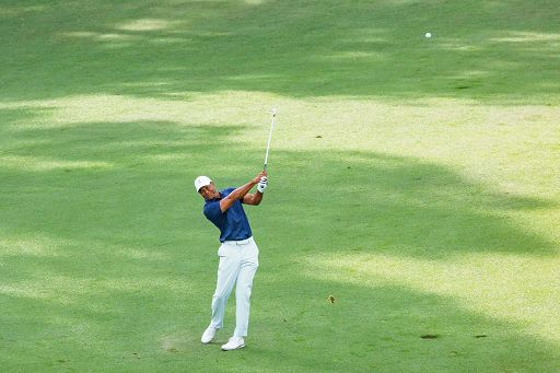 Golf, Tiger Woods si ferma: “Mi curo e penso alla salute”