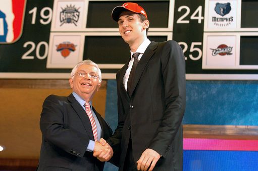 Calcio, durissimo Bargnani sul professionismo del calcio