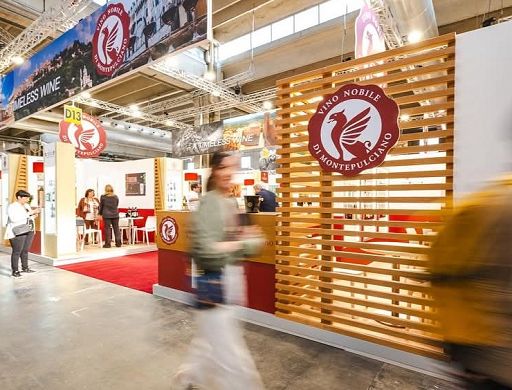 Vino Nobile di Montepulciano: a Vinitaly focus su Pievi e territorio